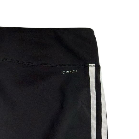 Adidas climalite size large capri style leggings with stripe on sides! - Picture 4 of 14